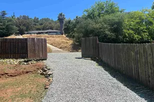 3632 Ravenwood Ln, Cameron Park, CA 95682 - Photo 5