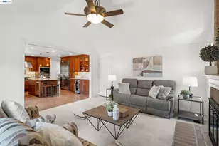 2954 Martin Ave, Pleasanton, CA 94588 - Photo 9