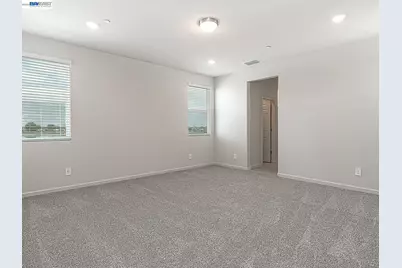609 Channel Cir, Oakley, CA 94561 - Photo 9