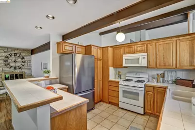 2826 Wright Ave, Pinole, CA 94564 - Photo 19