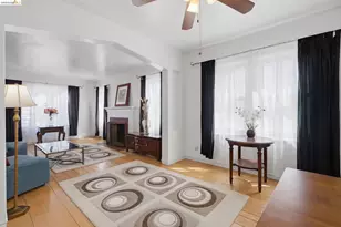 1100 101st Ave, Oakland, CA 94603 - Photo 7