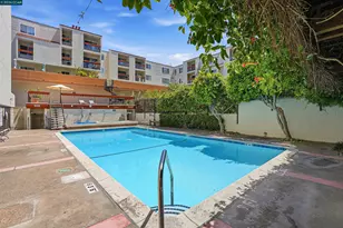250 Whitmore St, Oakland, CA 94611 - Photo 29