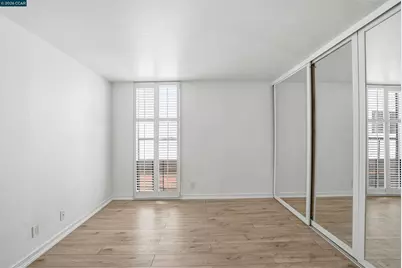 250 Whitmore St #106, Oakland, CA 94611 - Photo 15