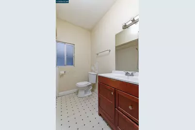1506 55th Ave, Oakland, CA 94621 - Photo 5