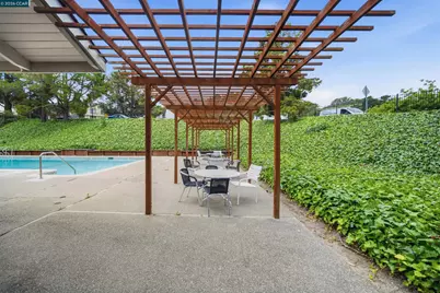 1888 Tesoro Ct, Pinole, CA 94564 - Photo 29