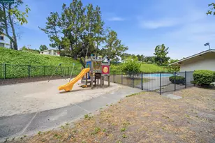 1888 Tesoro Ct, Pinole, CA 94564 - Photo 31
