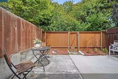 1888 Tesoro Ct, Pinole, CA 94564 - Photo 27