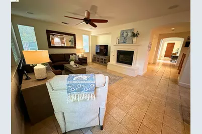 1327 Remington Ct, Tracy, CA 95377 - Photo 19