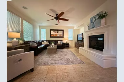 1327 Remington Ct, Tracy, CA 95377 - Photo 17