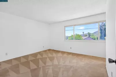 2081 Hoke Dr, Pinole, CA 94564 - Photo 31