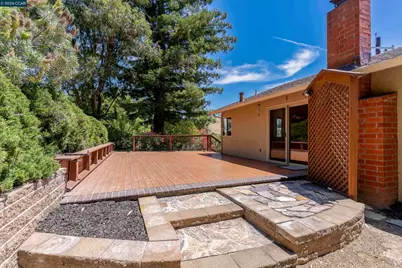 2081 Hoke Dr, Pinole, CA 94564 - Photo 47