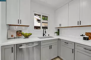3573 Falcon Dr, Concord, CA 94520 - Photo 9