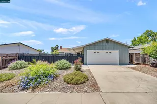 3573 Falcon Dr, Concord, CA 94520 - Photo 37