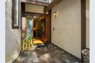 8681 Winding Way, Fair Oaks, CA 95628 - Photo 3