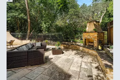 8681 Winding Way, Fair Oaks, CA 95628 - Photo 39
