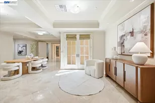 13388 Surrey Ln, Saratoga, CA 95070 - Photo 51