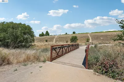 4201 Sunset View Dr, Dublin, CA 94568 - Photo 45
