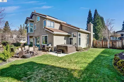 36 Savona Ct, Danville, CA 94526 - Photo 9