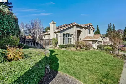 36 Savona Ct, Danville, CA 94526 - Photo 3