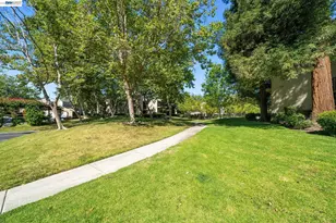 1930 Barrymore Common, Fremont, CA 94538 - Photo 27