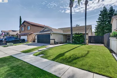 5912 Squire Wells Way, Riverbank, CA 95367 - Photo 1