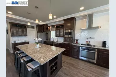 3263 Vineyard Ave #124, Pleasanton, CA 94566 - Photo 3