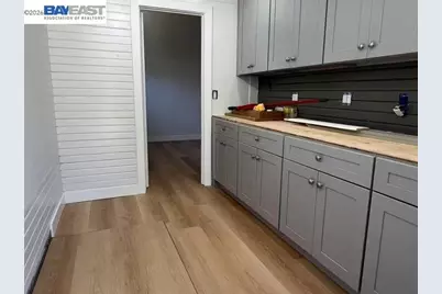 335 Saint John, San Jose, CA 95112 - Photo 19