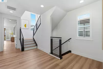 416 Dewitt Ln, Alameda, CA 94501 - Photo 11