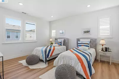 416 Dewitt Ln, Alameda, CA 94501 - Photo 21