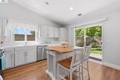 3035 Hudson Dr, Brentwood, CA 94513 - Photo 9