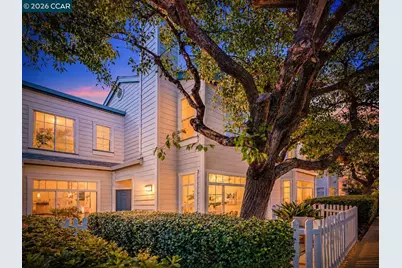 619 Commodore Dr, Richmond, CA 94804 - Photo 1