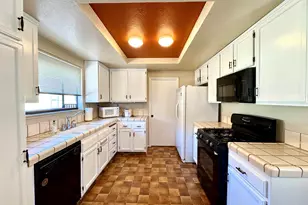 14382 Outrigger Dr, San Leandro, CA 94577 - Photo 5