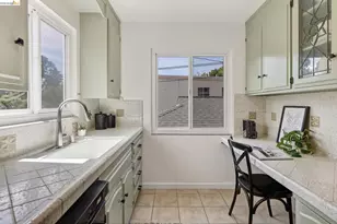 3957 Canon Ave, Oakland, CA 94602 - Photo 11
