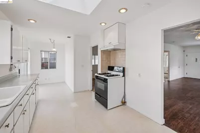 1147 Huff Ave, San Leandro, CA 94577 - Photo 13