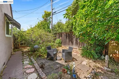 748 Cornell Dr, Santa Clara, CA 95051 - Photo 27