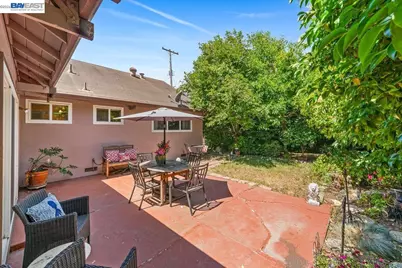 748 Cornell Dr, Santa Clara, CA 95051 - Photo 25