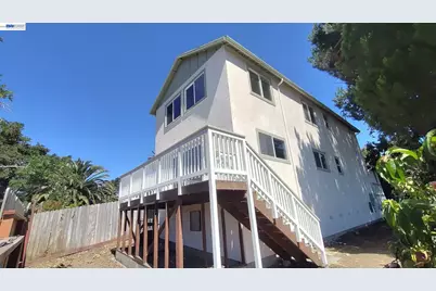 917 1st St, Rodeo, CA 94572 - Photo 27