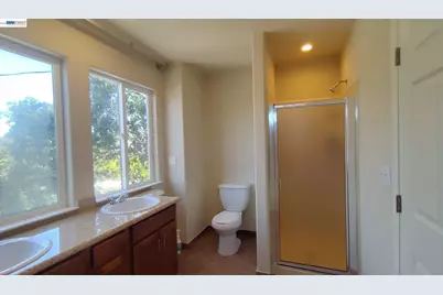 917 1st St, Rodeo, CA 94572 - Photo 15