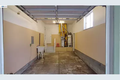 917 1st St, Rodeo, CA 94572 - Photo 27