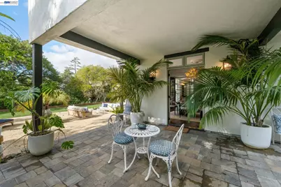 1998 San Antonio Avenue, Berkeley, CA 94707 - Photo 31