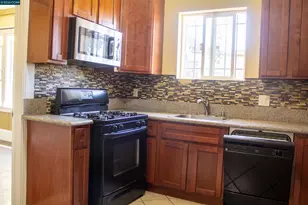 2260 90th Ave, Oakland, CA 94603 - Photo 11