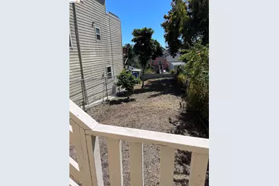 2217 24th St, Oakland, CA 94606 - Photo 35