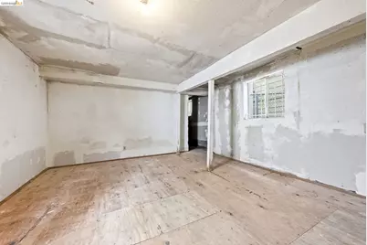 2217 24th St, Oakland, CA 94606 - Photo 31