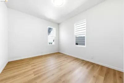 2217 24th St, Oakland, CA 94606 - Photo 9