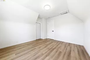 2217 24th St, Oakland, CA 94606 - Photo 27