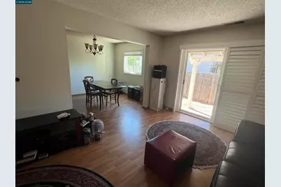 2 Tarn Ct, Hercules, CA 94547 - Photo 3