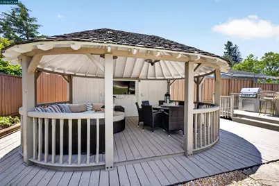 464 Saint Francis Dr, Danville, CA 94526 - Photo 5