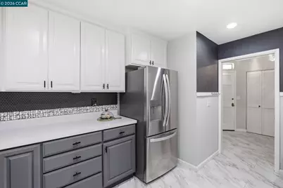 8 Royston Walk, Pleasant Hill, CA 94523 - Photo 15