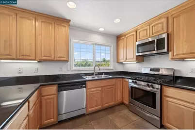 8271 Cavalier Lane, Dublin, CA 94568 - Photo 9