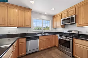 8271 Cavalier Ln, Dublin, CA 94568 - Photo 9